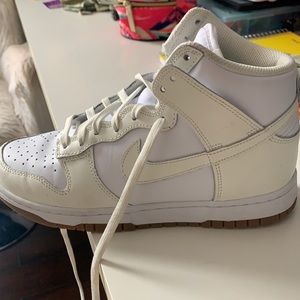 Nike High Dunks Cream